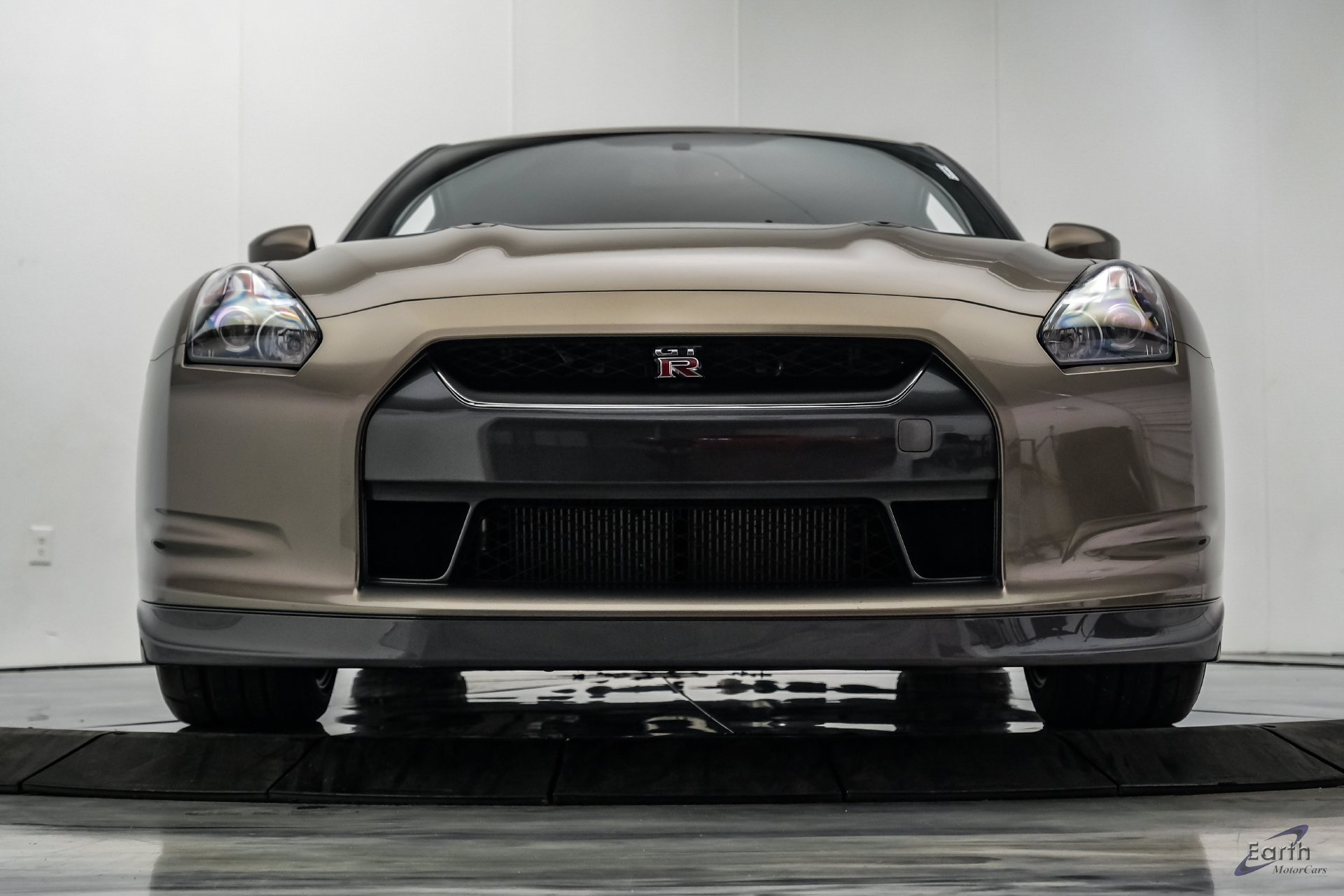 Used 2009 Nissan GT-R Premium AWD/4WD image 38