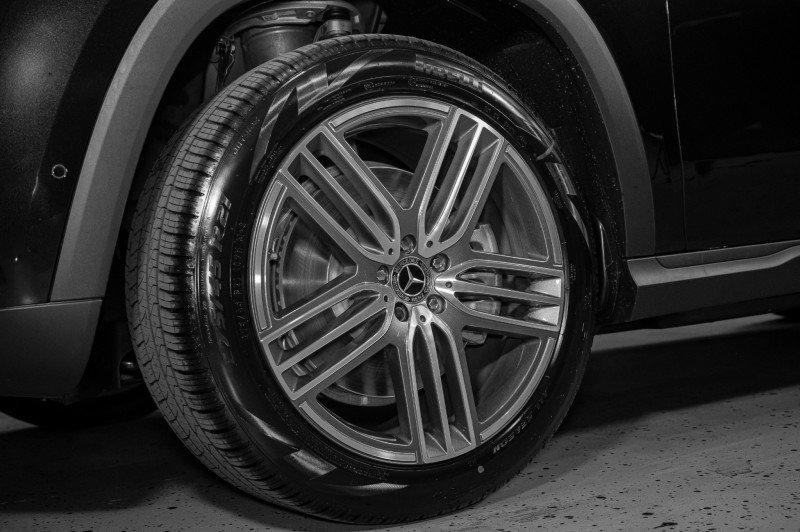 Certified 2026 Mercedes-Benz GLS 450 4MATIC image 10