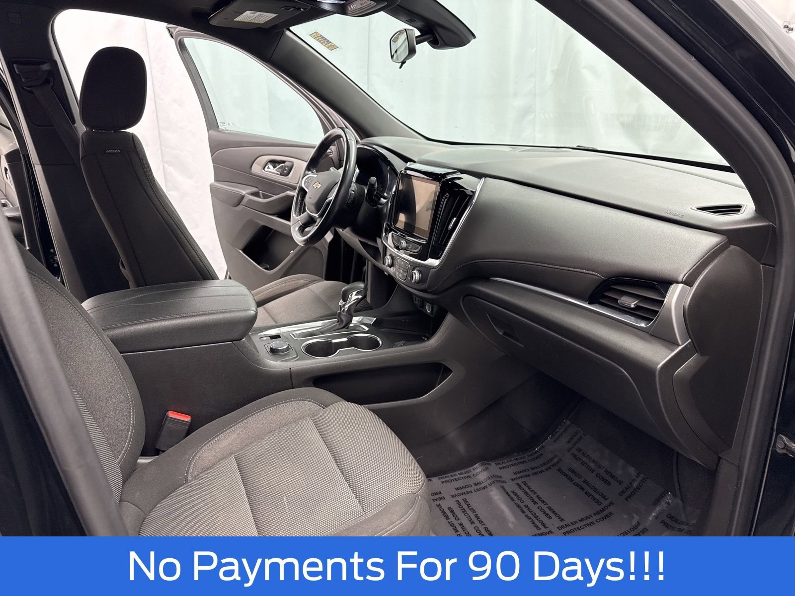 Used 2022 Chevrolet Traverse LT image 26