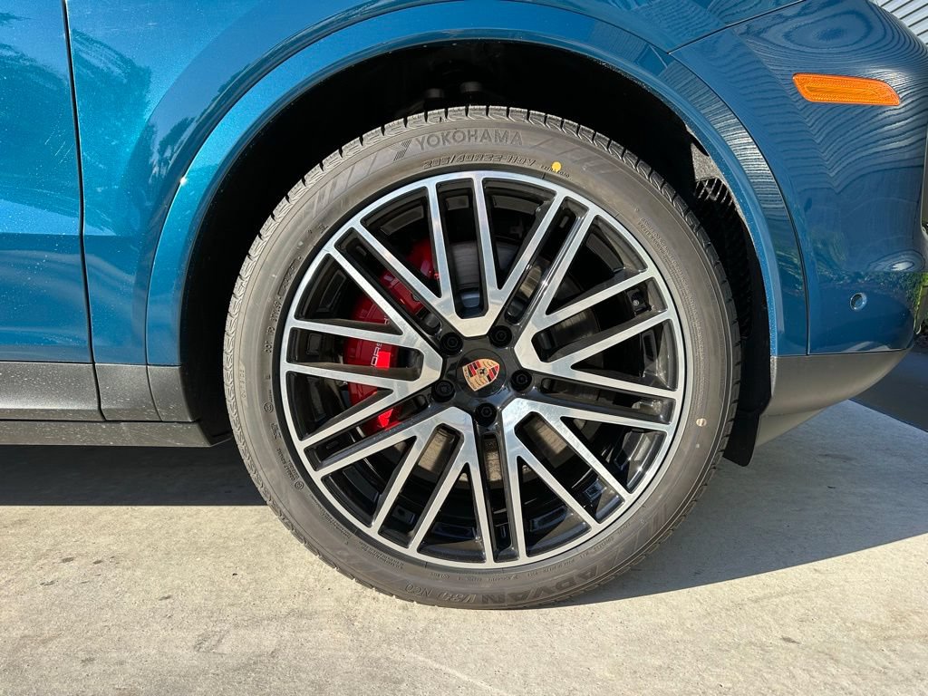 Used 2026 Porsche Cayenne S AWD/4WD image 42