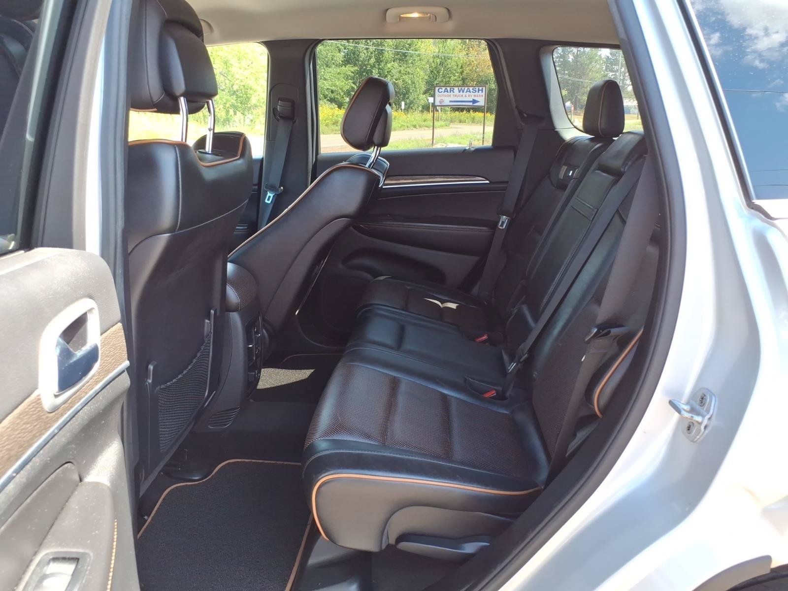 Used 2011 Jeep Grand Cherokee 70th Anniversary AWD/4WD image 11