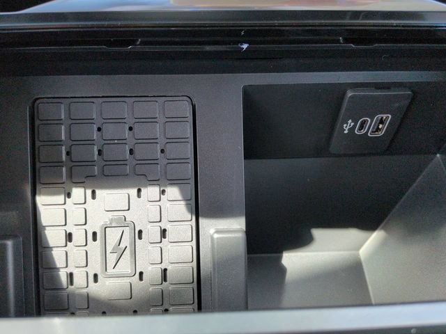 New 2026 Ford F250 Platinum w/ Platinum Plus Package AWD/4WD image 25