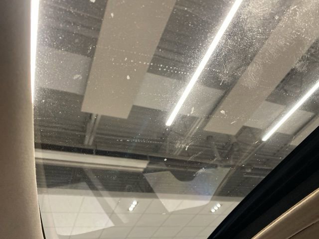 Used 2017 Lexus IS 300 300 w/ Premium Package image 18