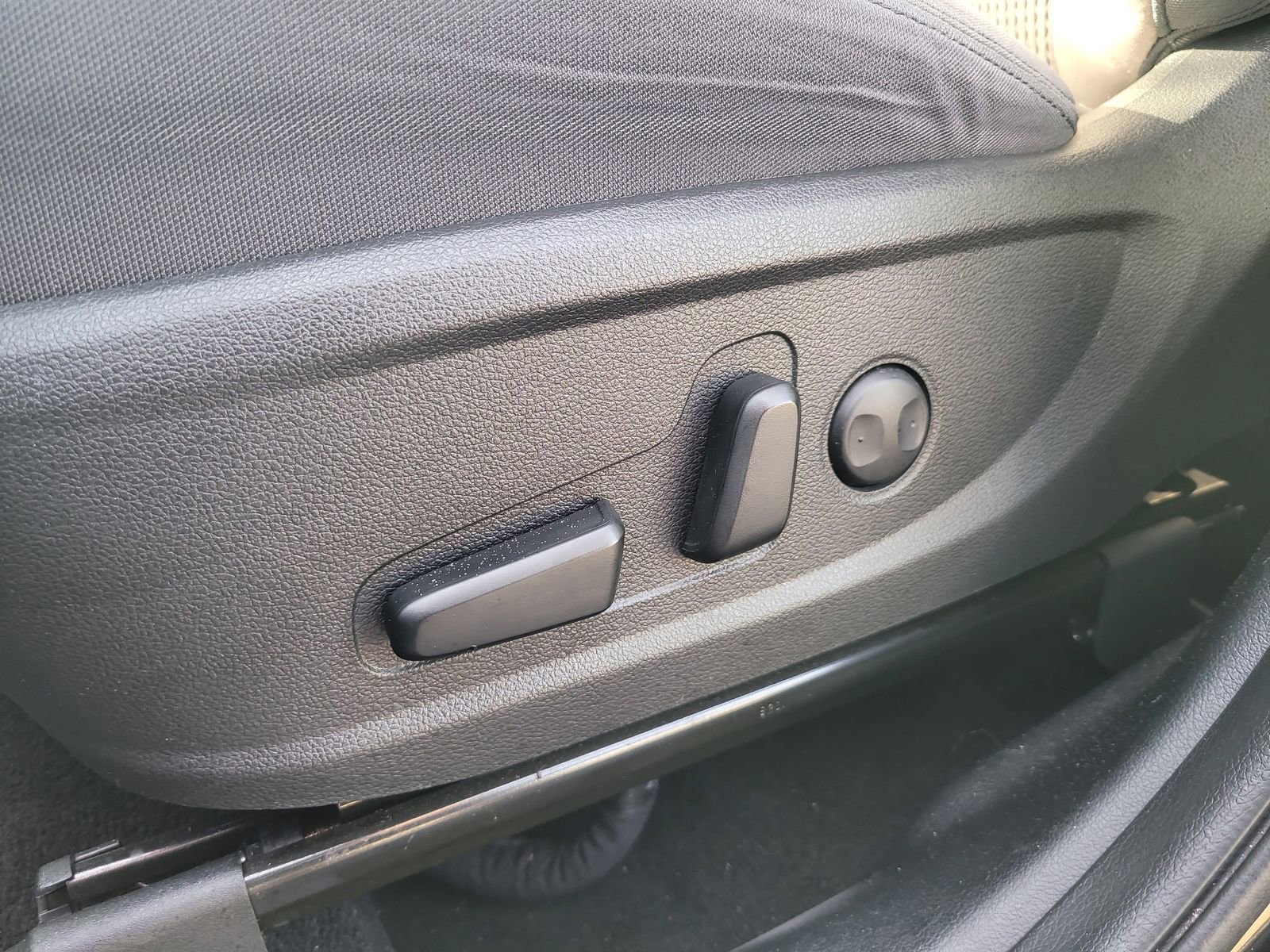 Used 2022 Hyundai Santa Fe SEL image 18