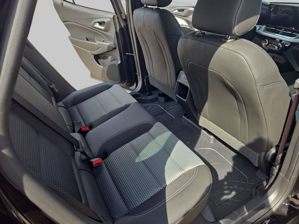 New 2026 Chevrolet Trax LT FWD image 12