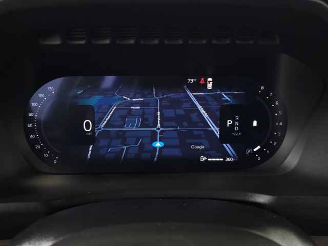 Certified 2026 Volvo XC90 B6 Plus AWD/4WD image 25