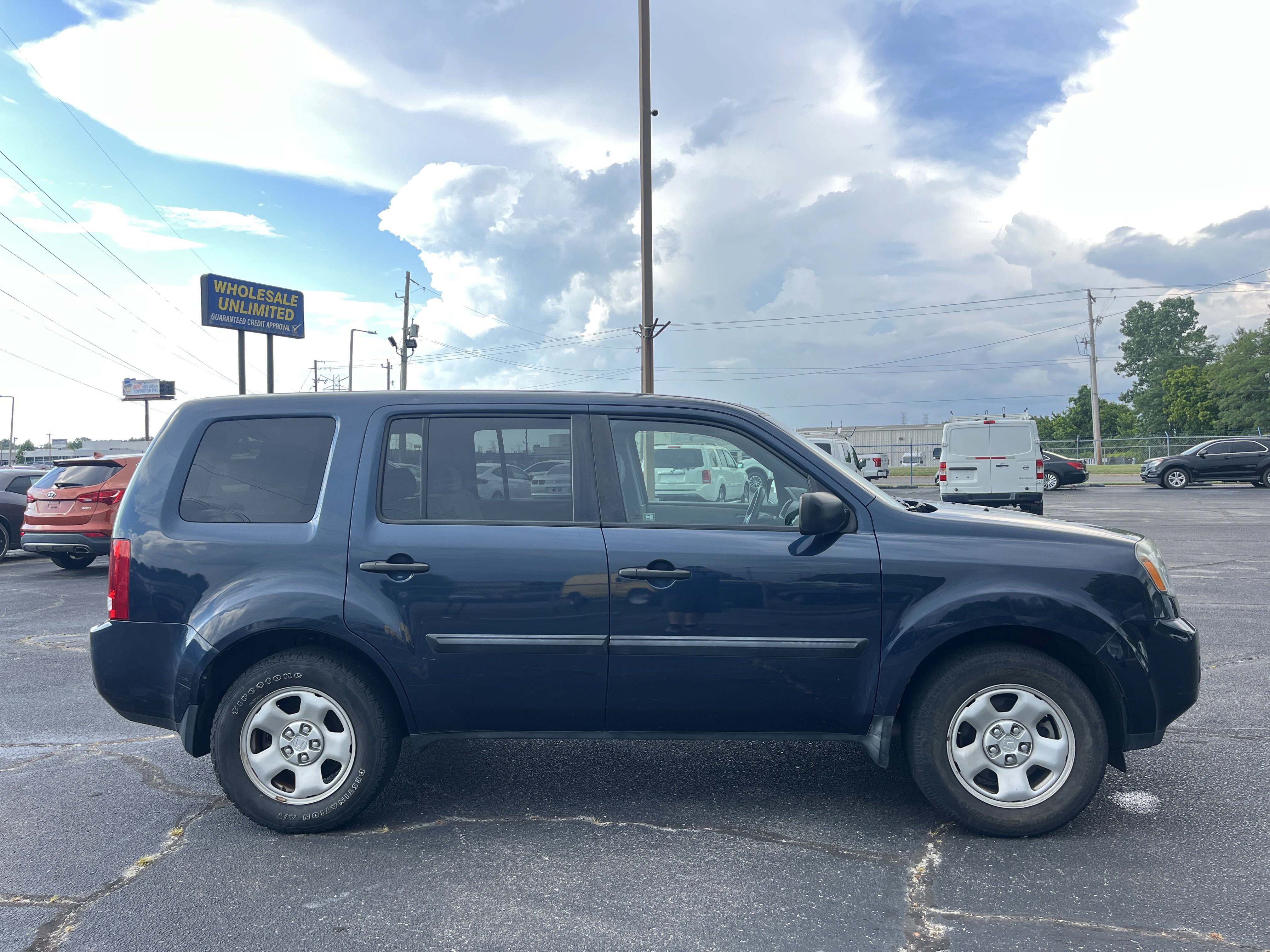 Used 2011 Honda Pilot LX image 6