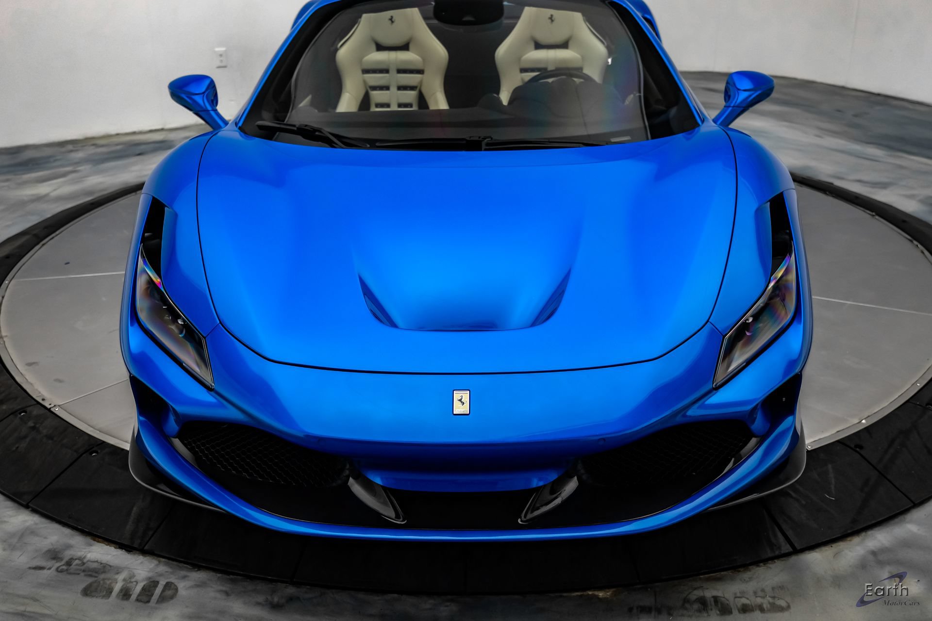 Used 2023 Ferrari F8 Tributo RWD image 41