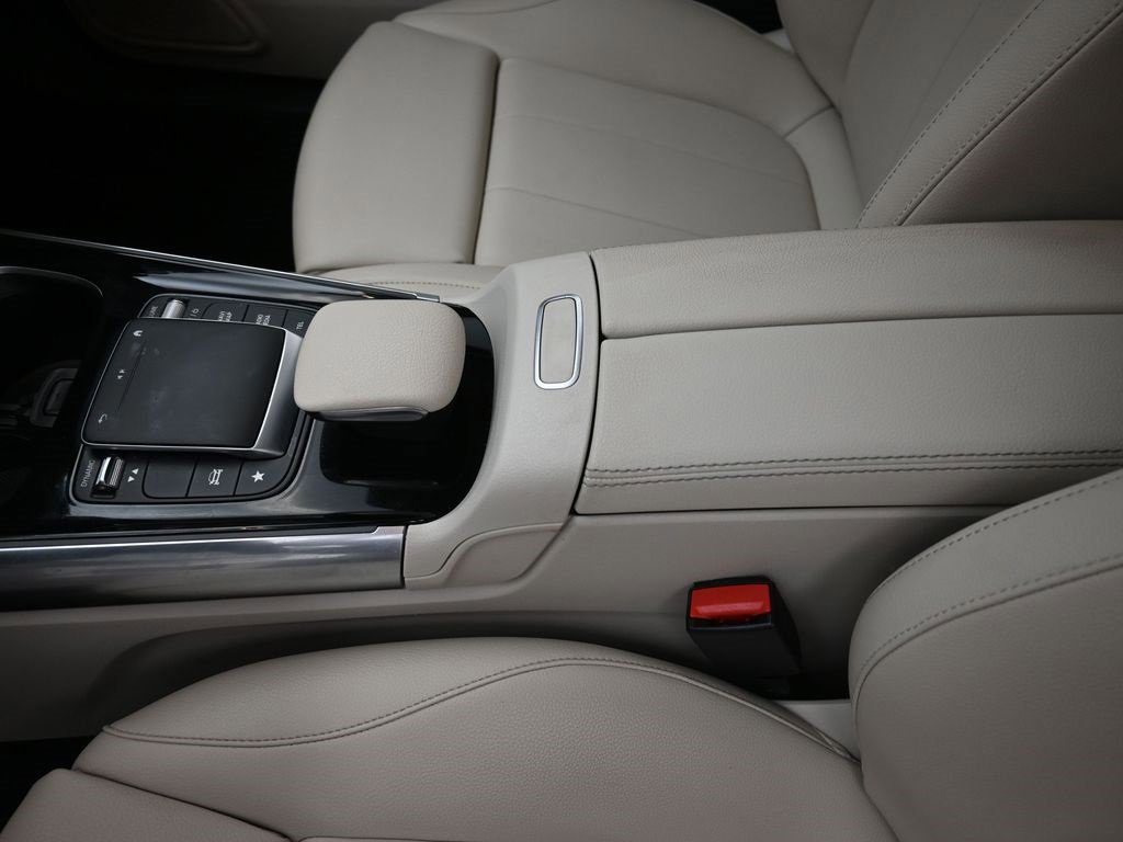 Used 2021 Mercedes-Benz GLA 250 image 20