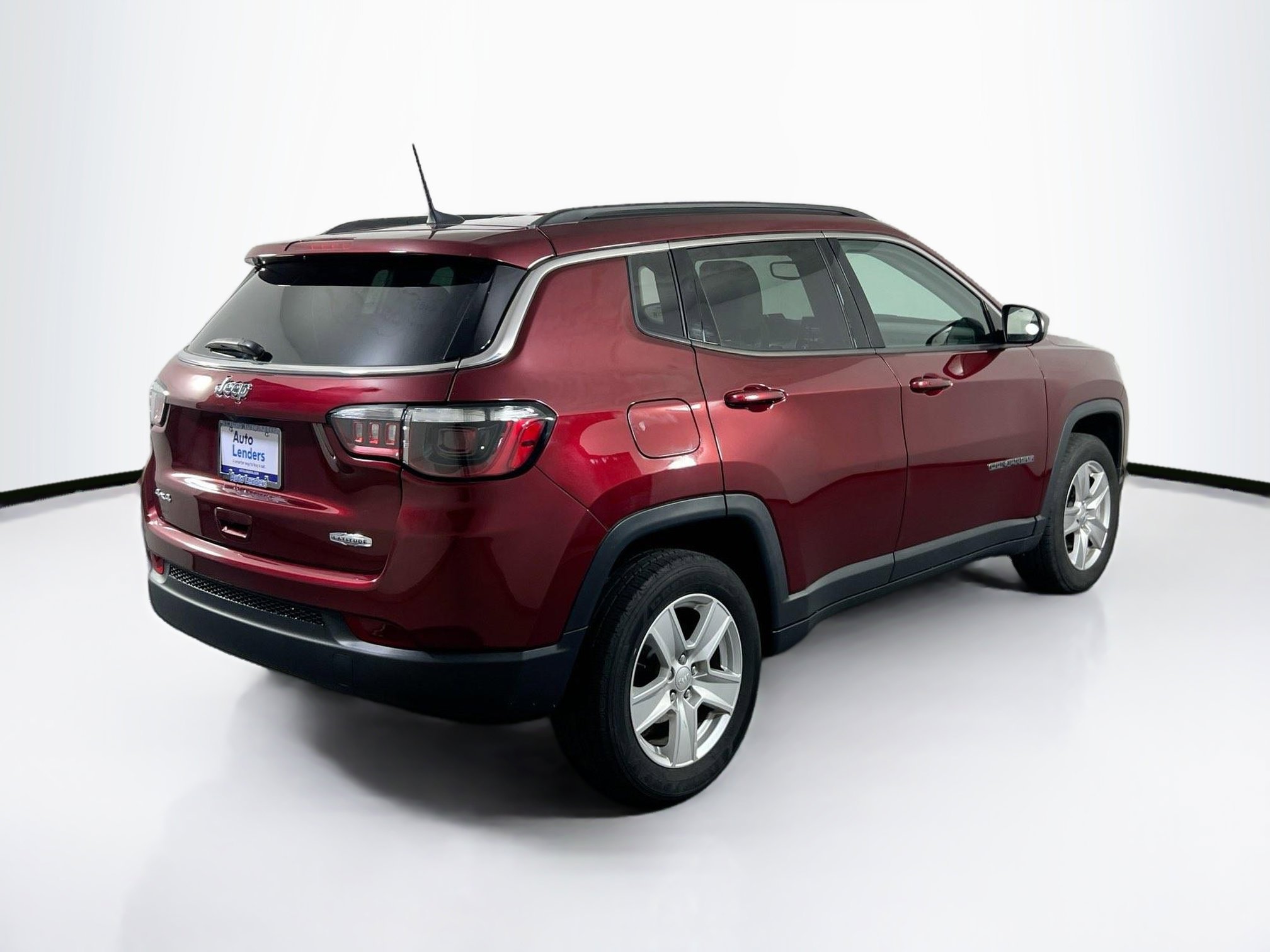 Used 2022 Jeep Compass Latitude AWD/4WD image 5