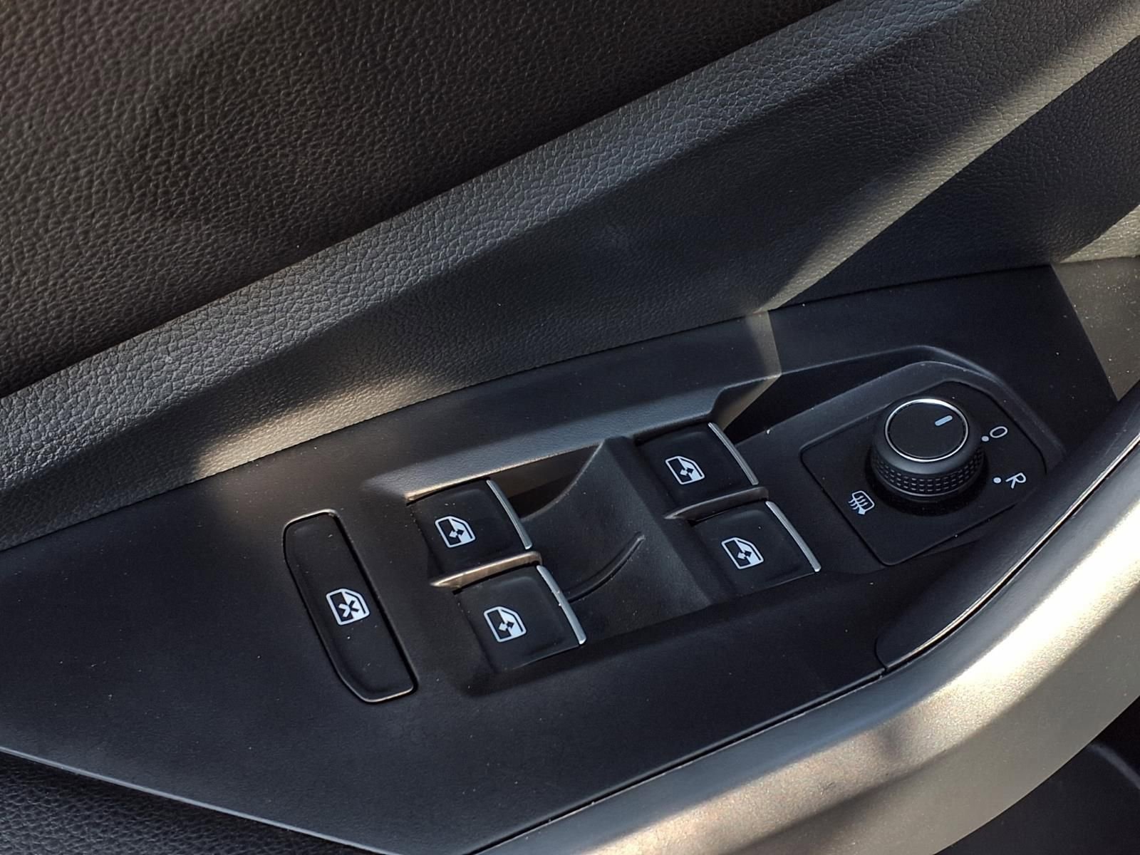 Certified 2025 Volkswagen Jetta S image 20