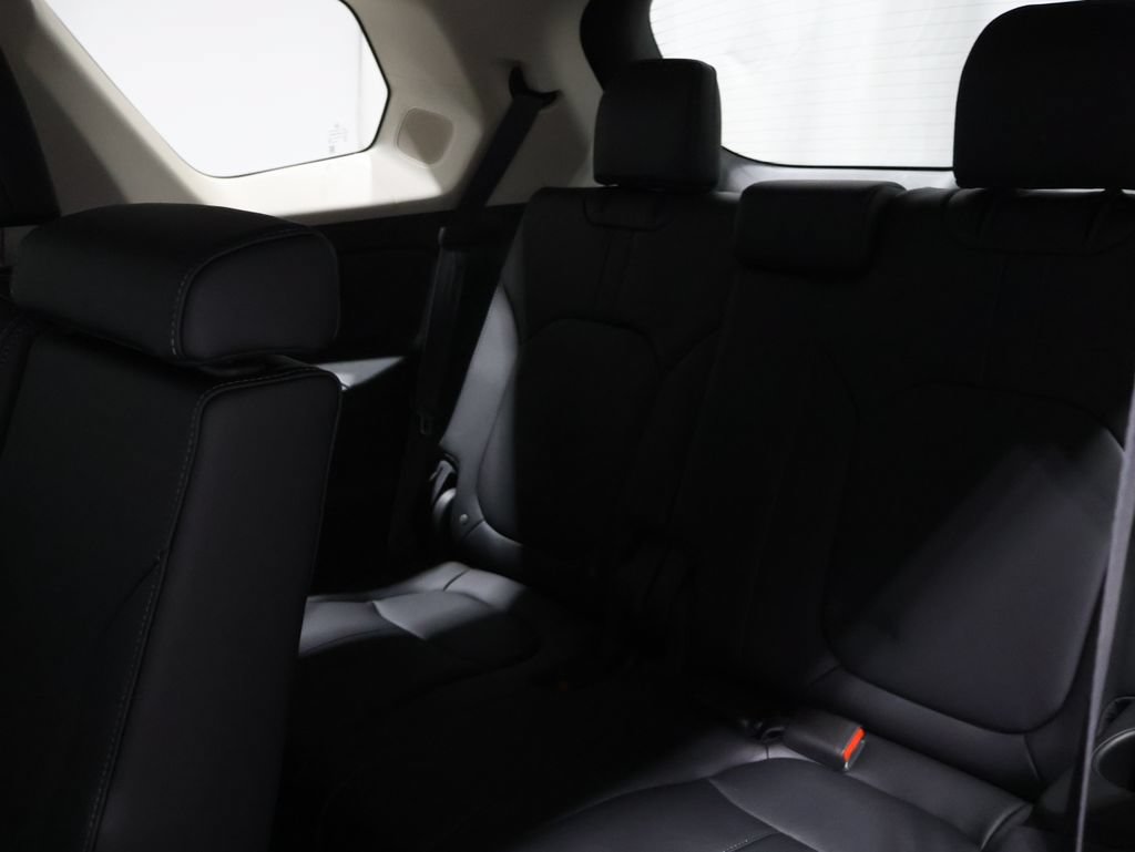 New 2026 Honda Pilot Touring image 10
