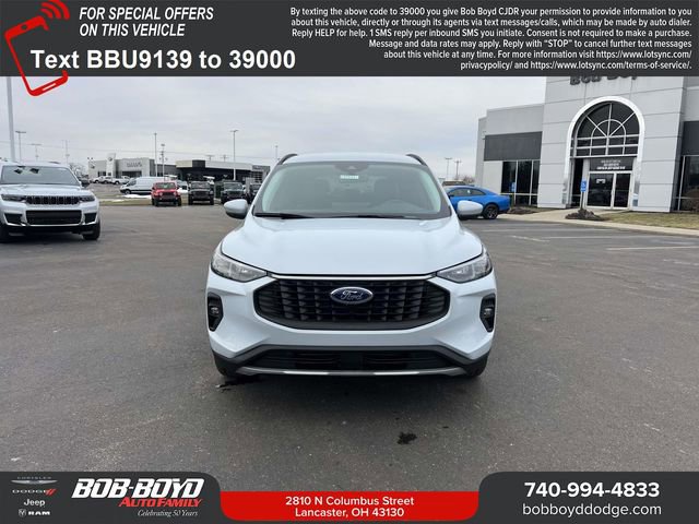 Used 2025 Ford Escape Platinum image 2