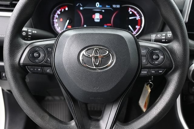 Used 2023 Toyota RAV4 LE AWD/4WD image 21