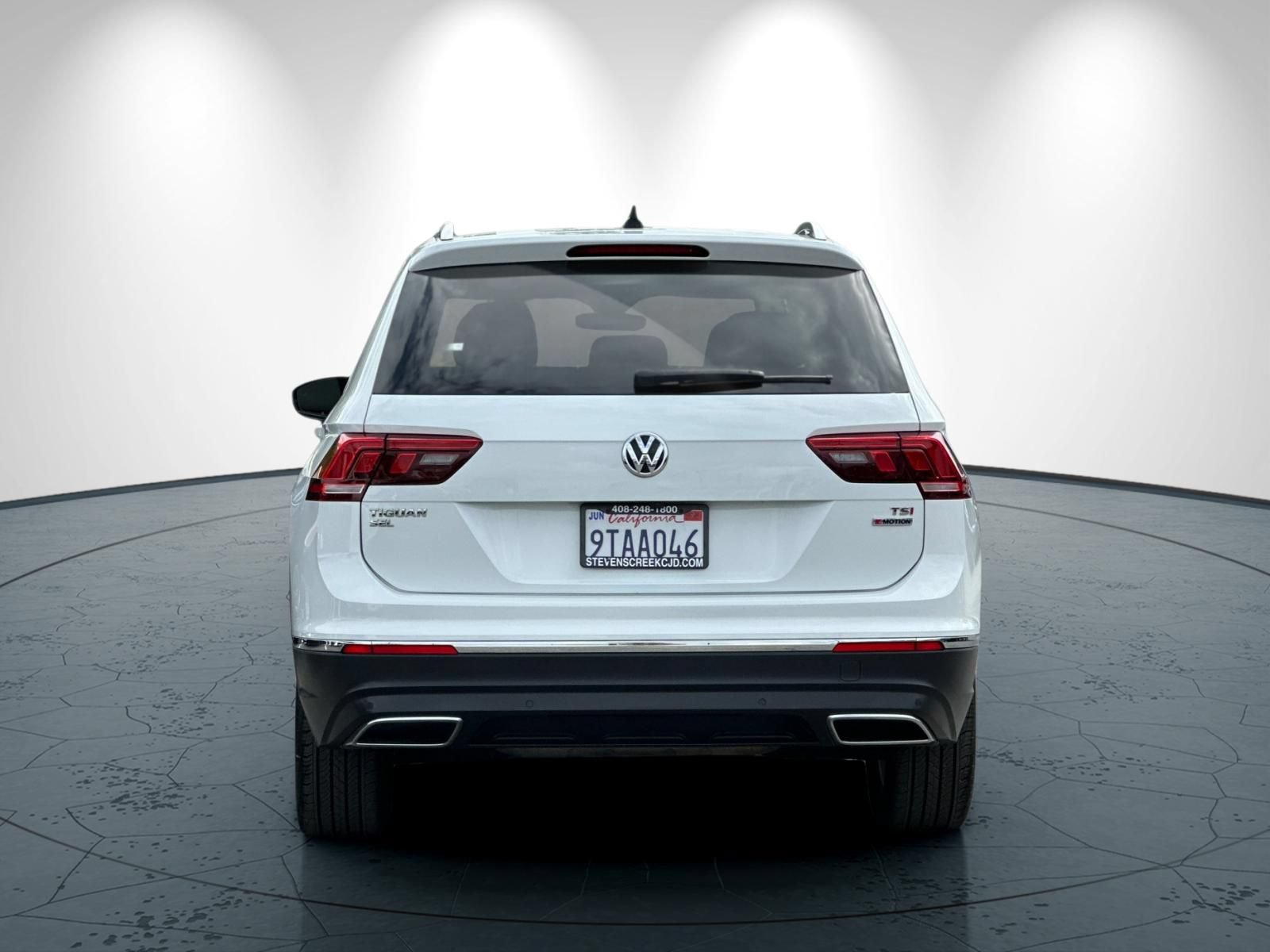 Used 2018 Volkswagen Tiguan SEL Premium AWD/4WD image 5