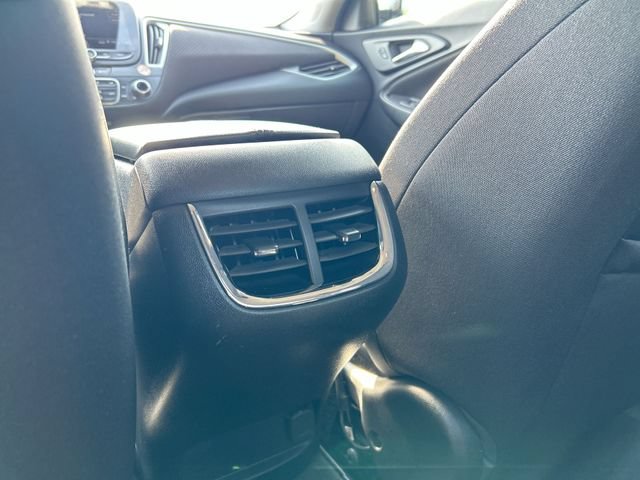 Used 2024 Chevrolet Malibu LT FWD image 20