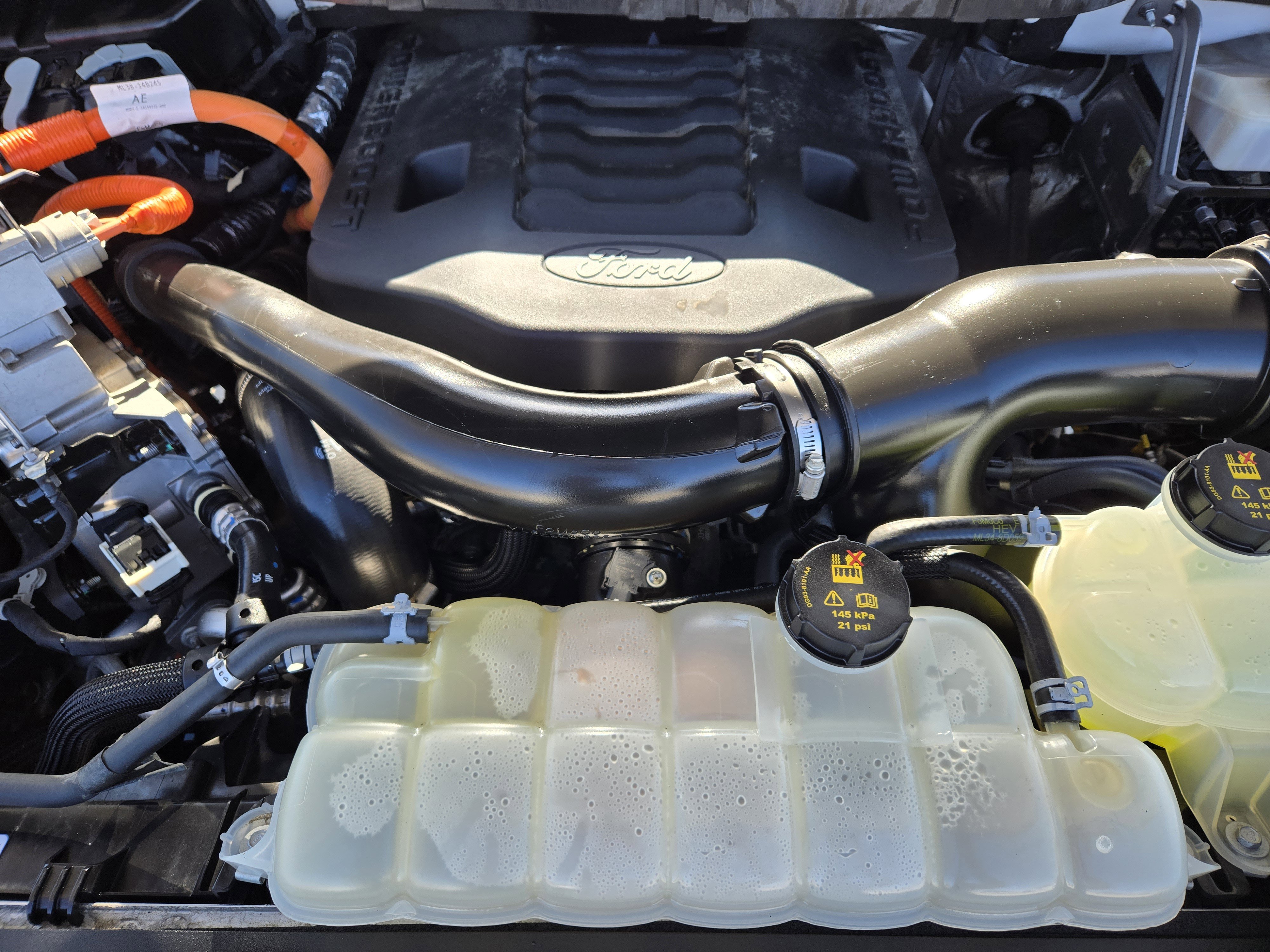 Used 2021 Ford F150 Lariat w/ Max Trailer Tow Package image 34