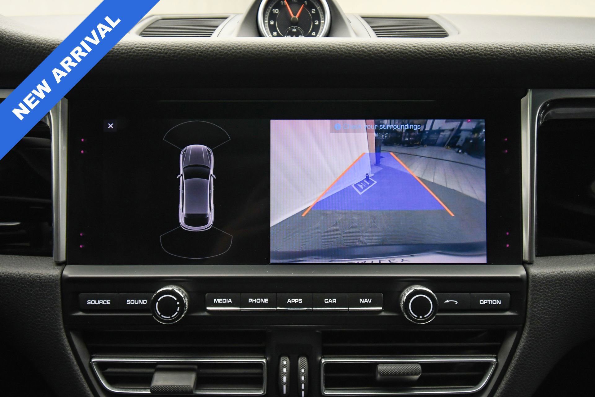 Used 2019 Porsche Macan Base image 41