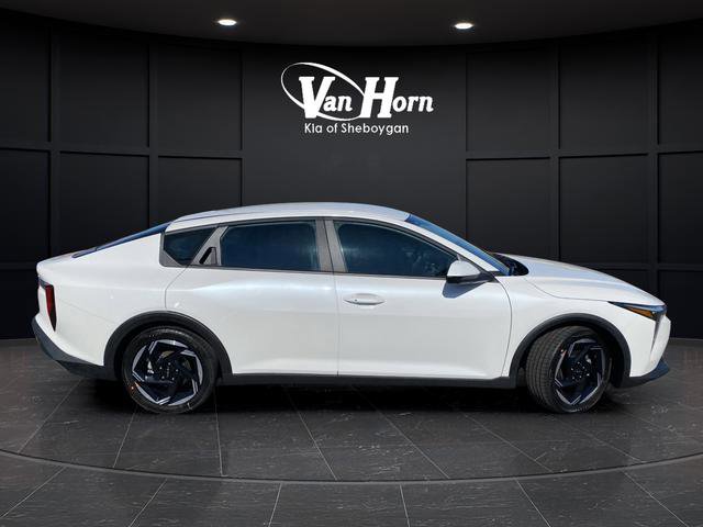 New 2025 Kia K4 EX image 2