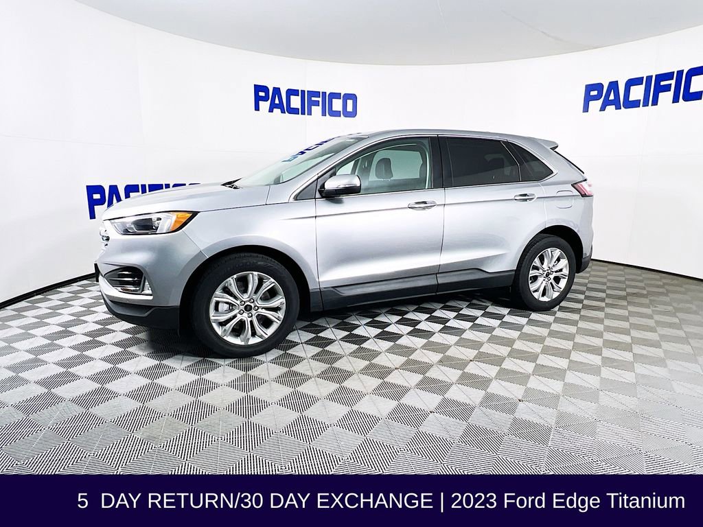 Used 2023 Ford Edge Titanium image 5