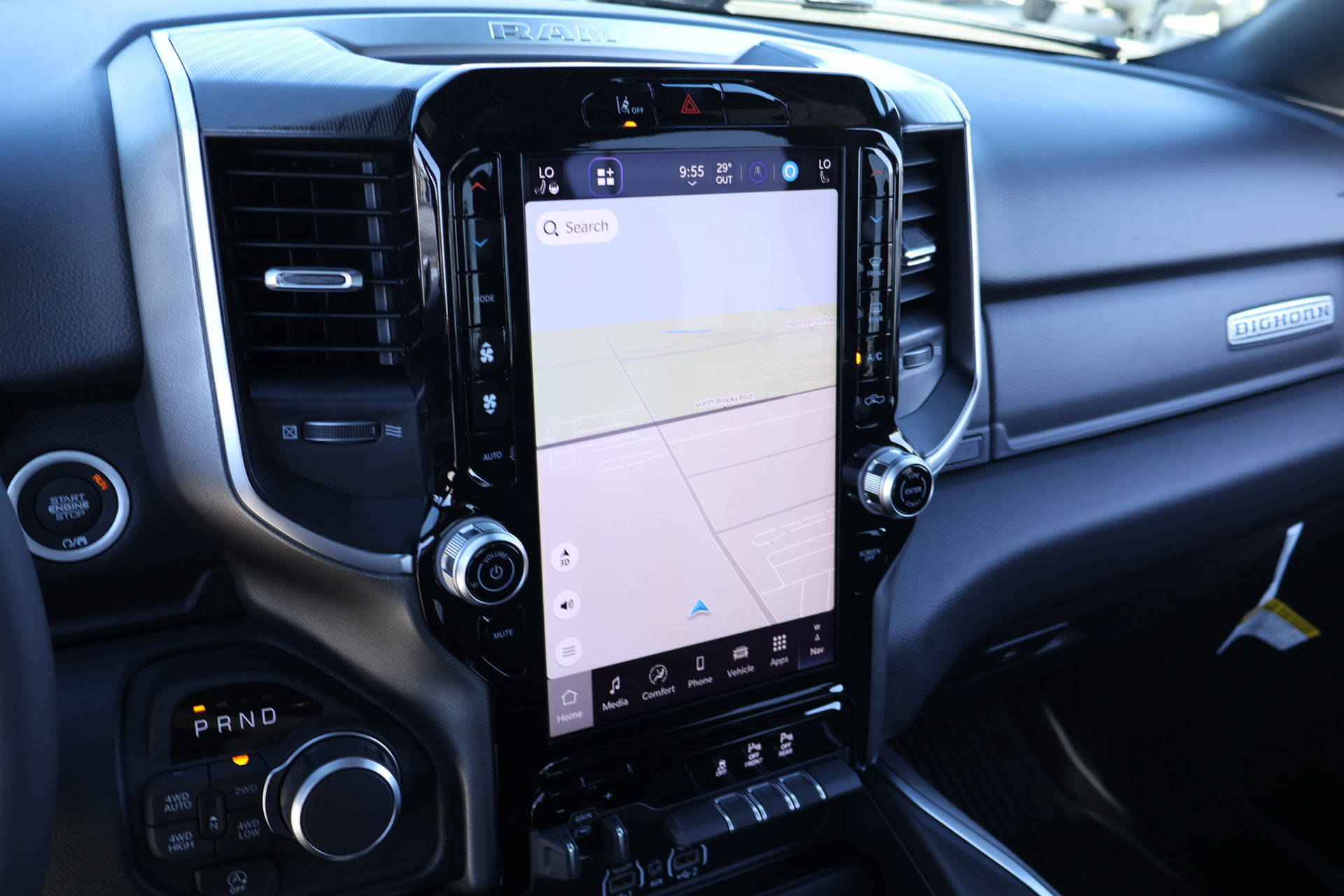 New 2026 RAM 1500 Big Horn AWD/4WD image 7