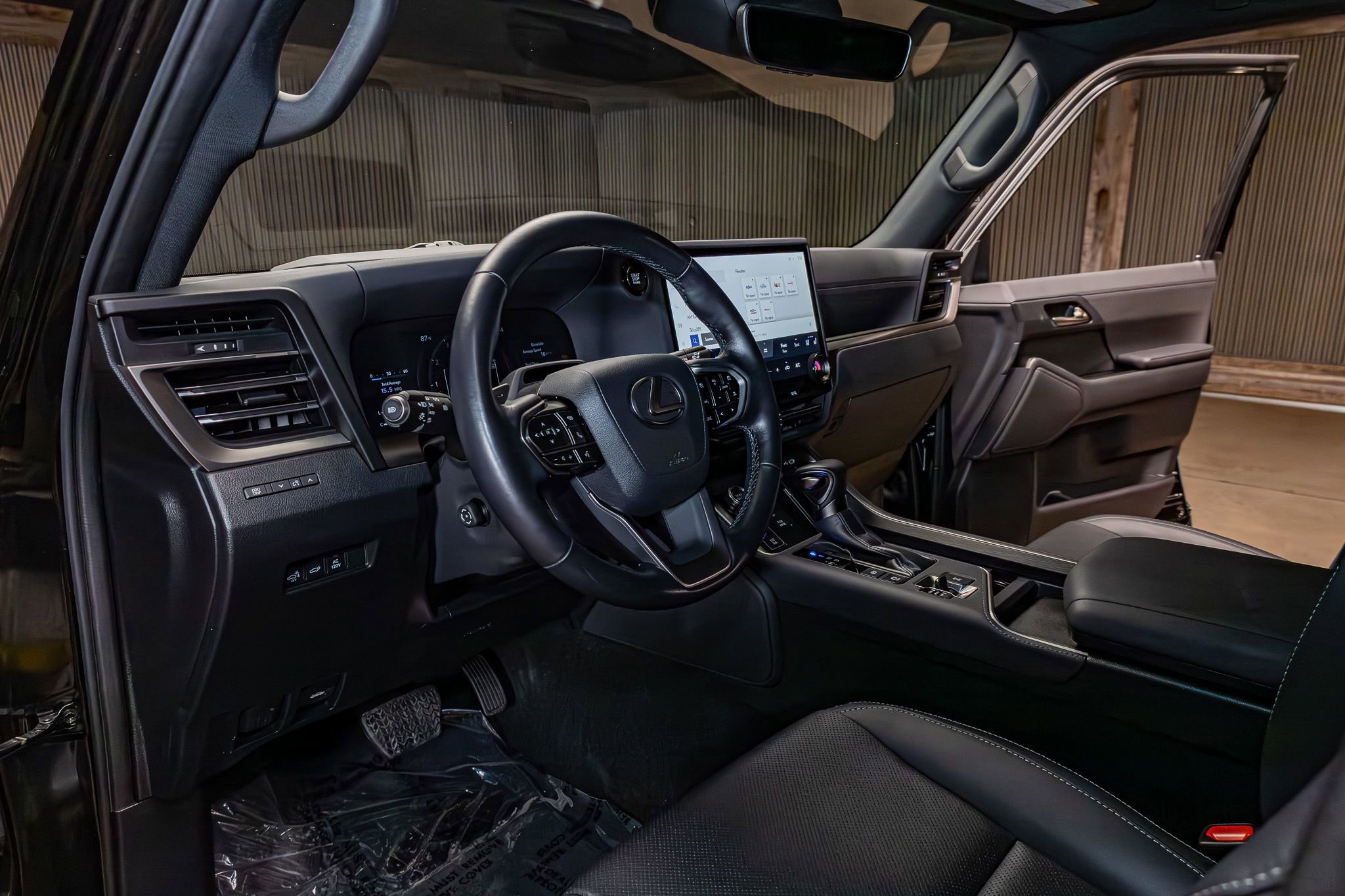 Used 2024 Lexus GX 550 w/ Cold Area Package image 13