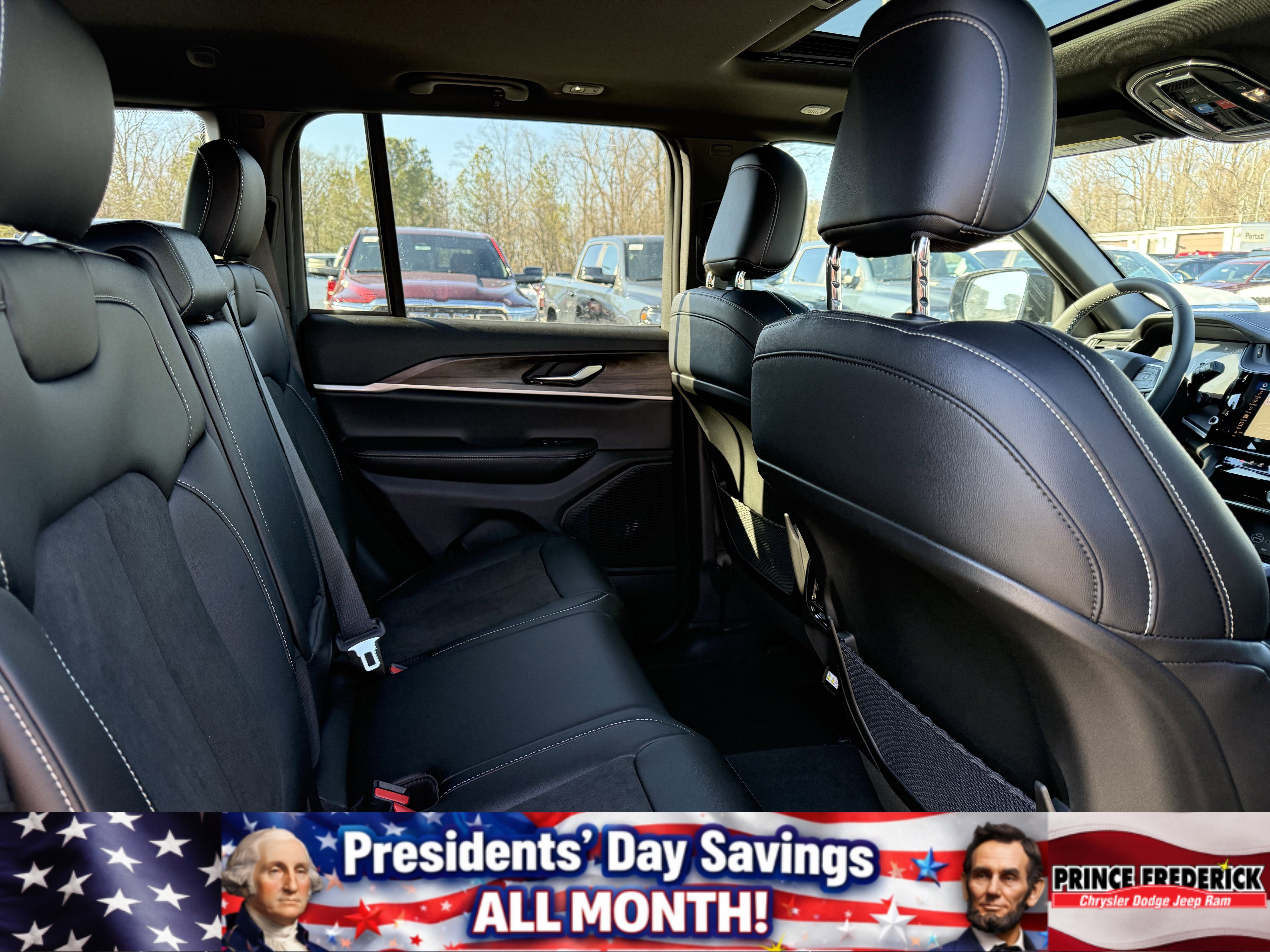 New 2026 Jeep Grand Cherokee Altitude image 14