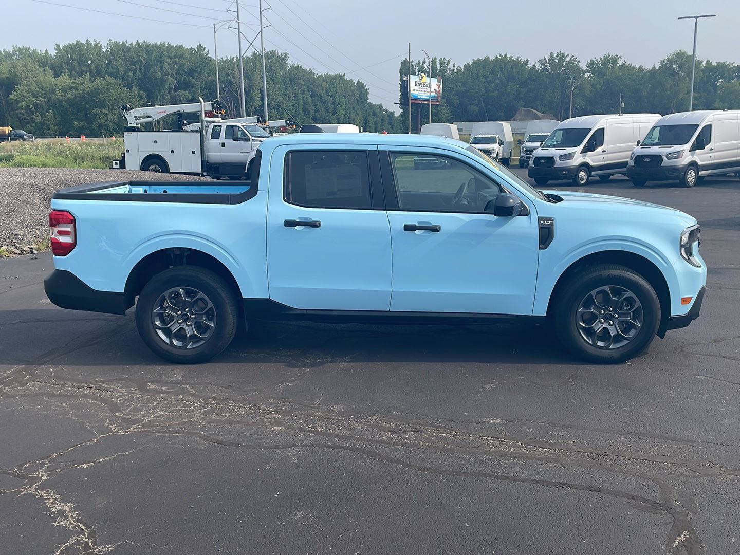 New 2026 Ford Maverick XLT w/ Equipment Group 301A AWD/4WD image 6