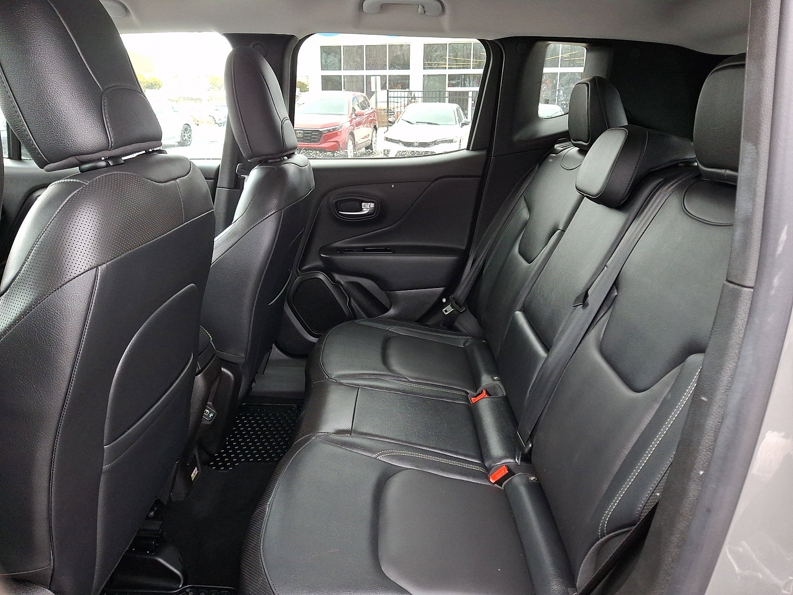 Used 2022 Jeep Renegade Limited image 10