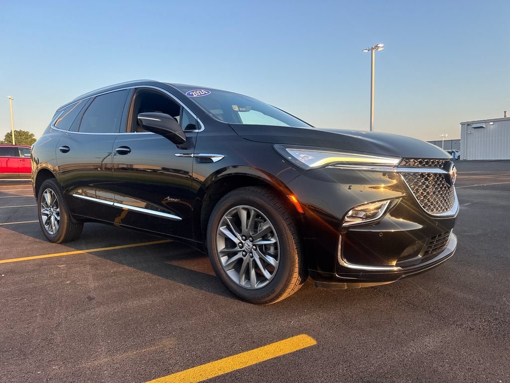 Used 2024 Buick Enclave Avenir w/ Avenir Technology Package AWD/4WD image 9