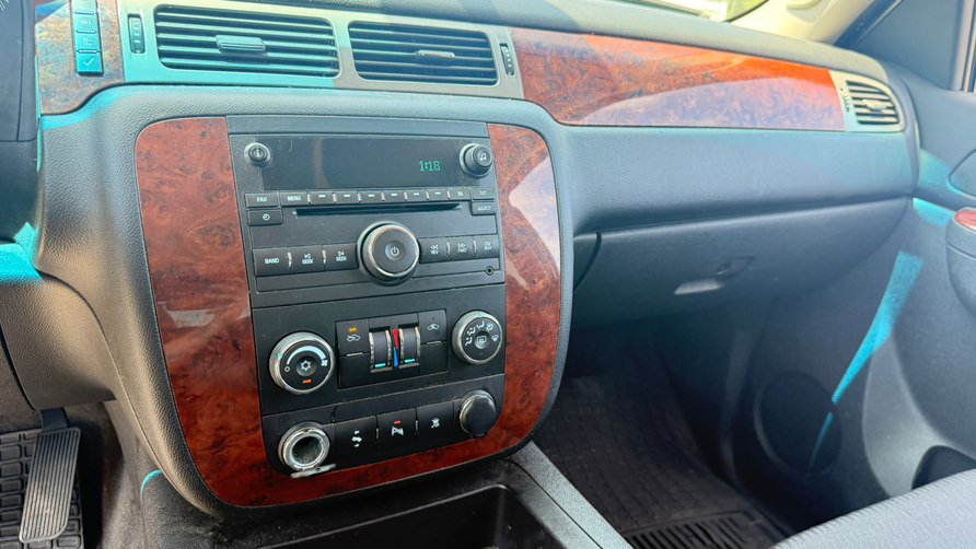 Used 2011 Chevrolet Avalanche LS w/ Regional Value Package RWD image 13