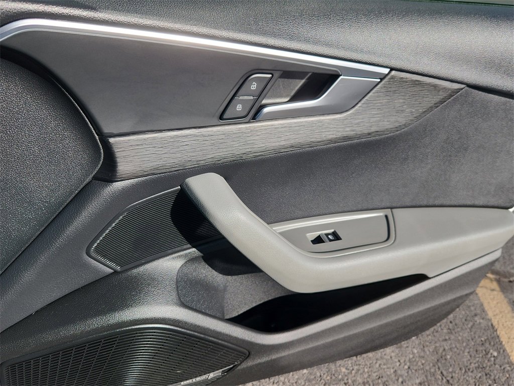 Used 2017 Audi A4 2.0T allroad Prestige image 15