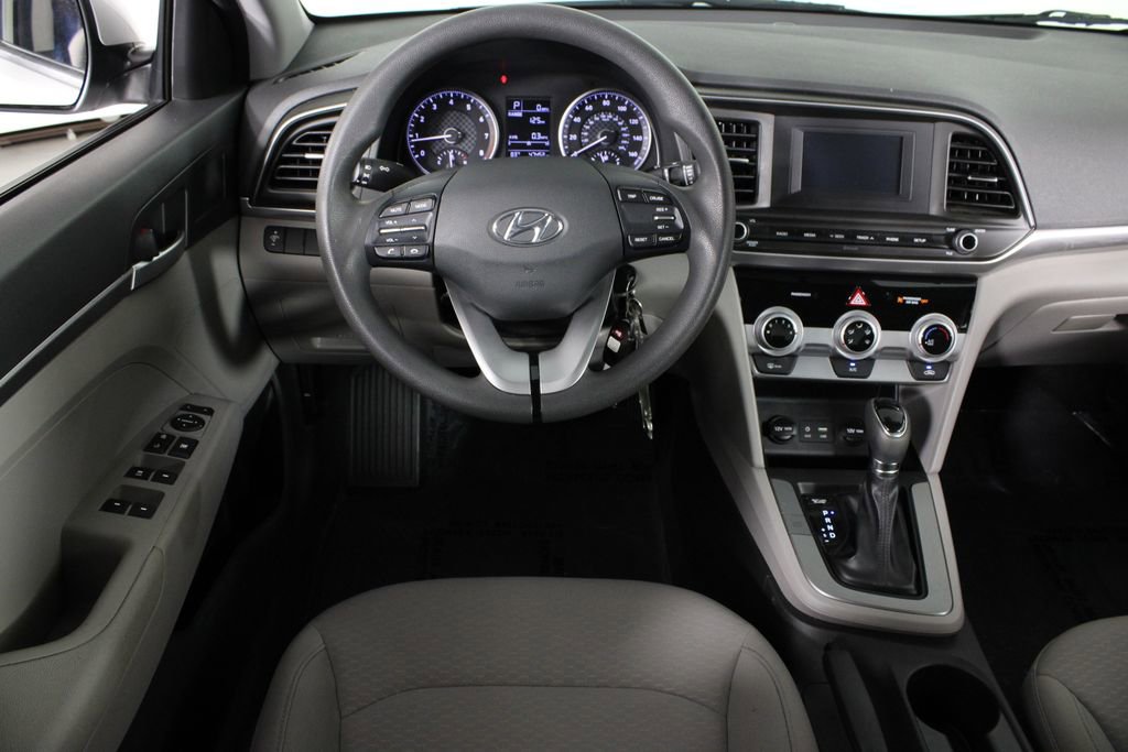 Used 2019 Hyundai Elantra SE image 6