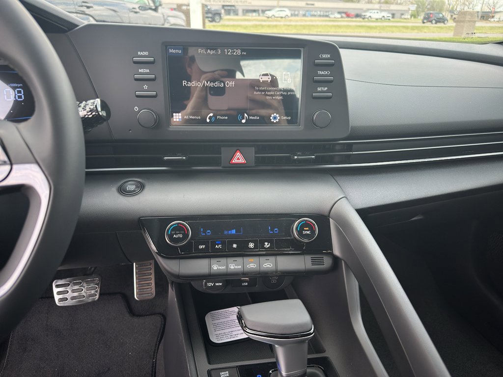 New 2026 Hyundai Elantra Sport FWD image 18