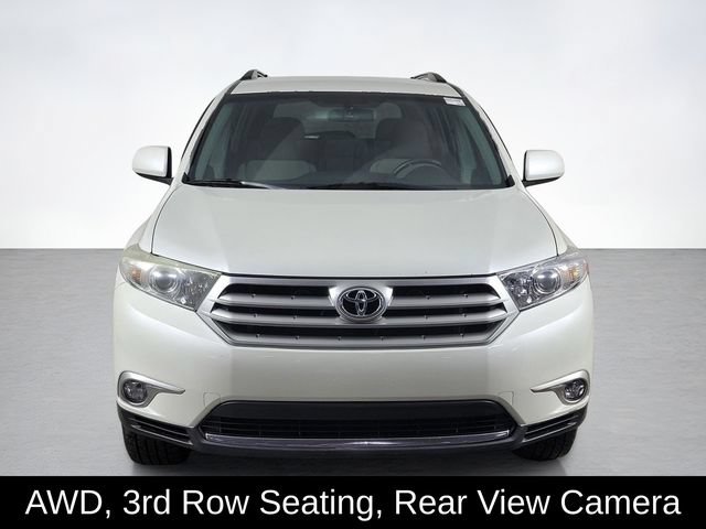 Used 2013 Toyota Highlander Plus AWD/4WD image 8