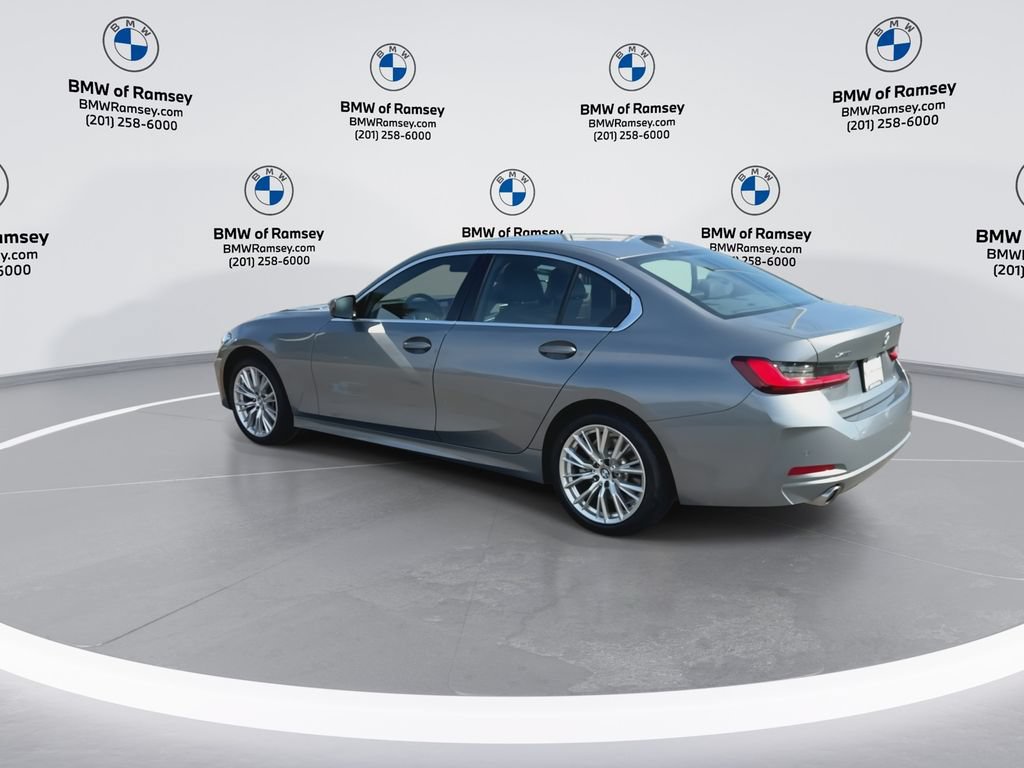 Used 2024 BMW 330i xDrive Sedan w/ Premium Package AWD/4WD image 6