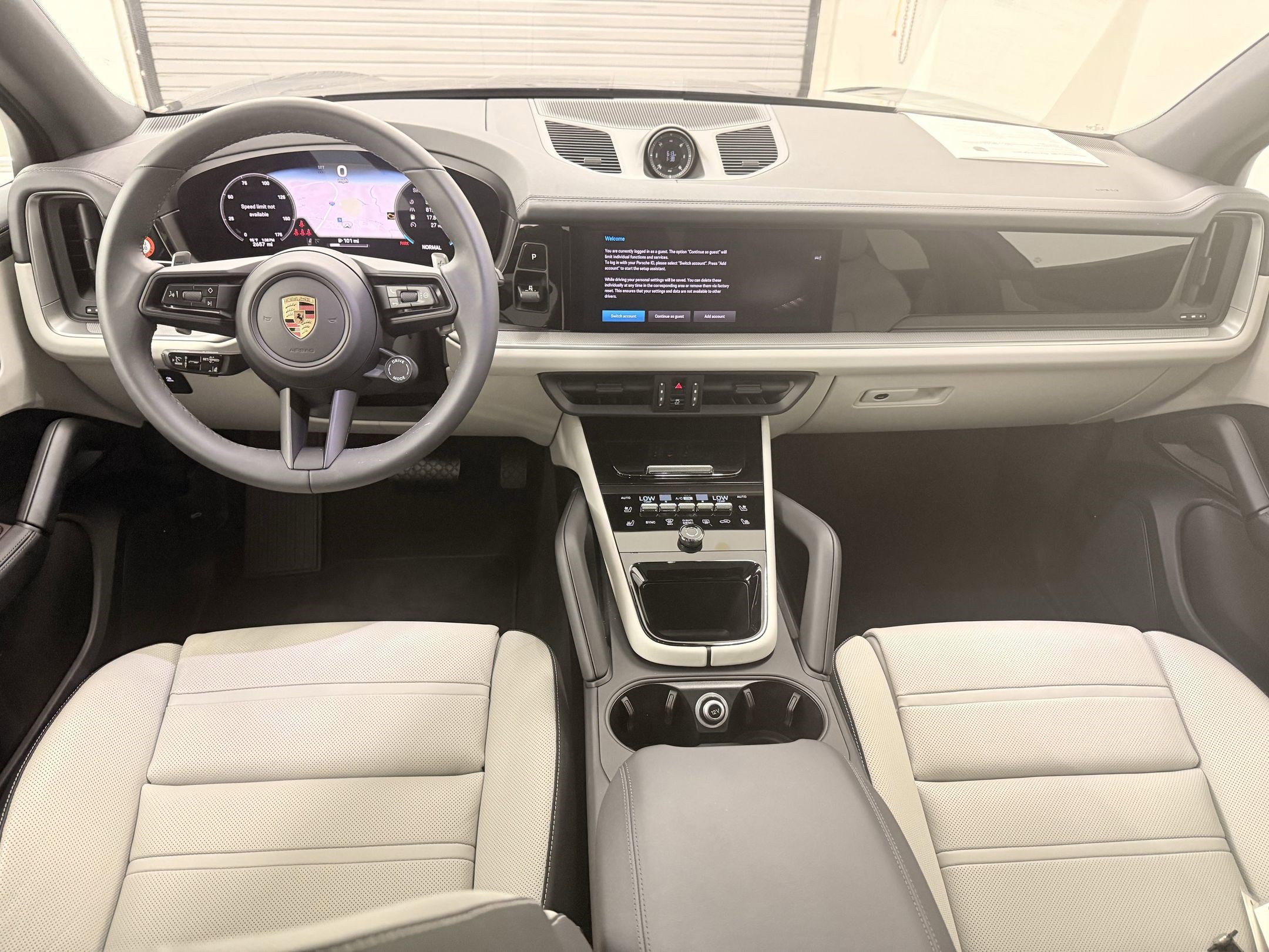 New 2025 Porsche Cayenne image 15