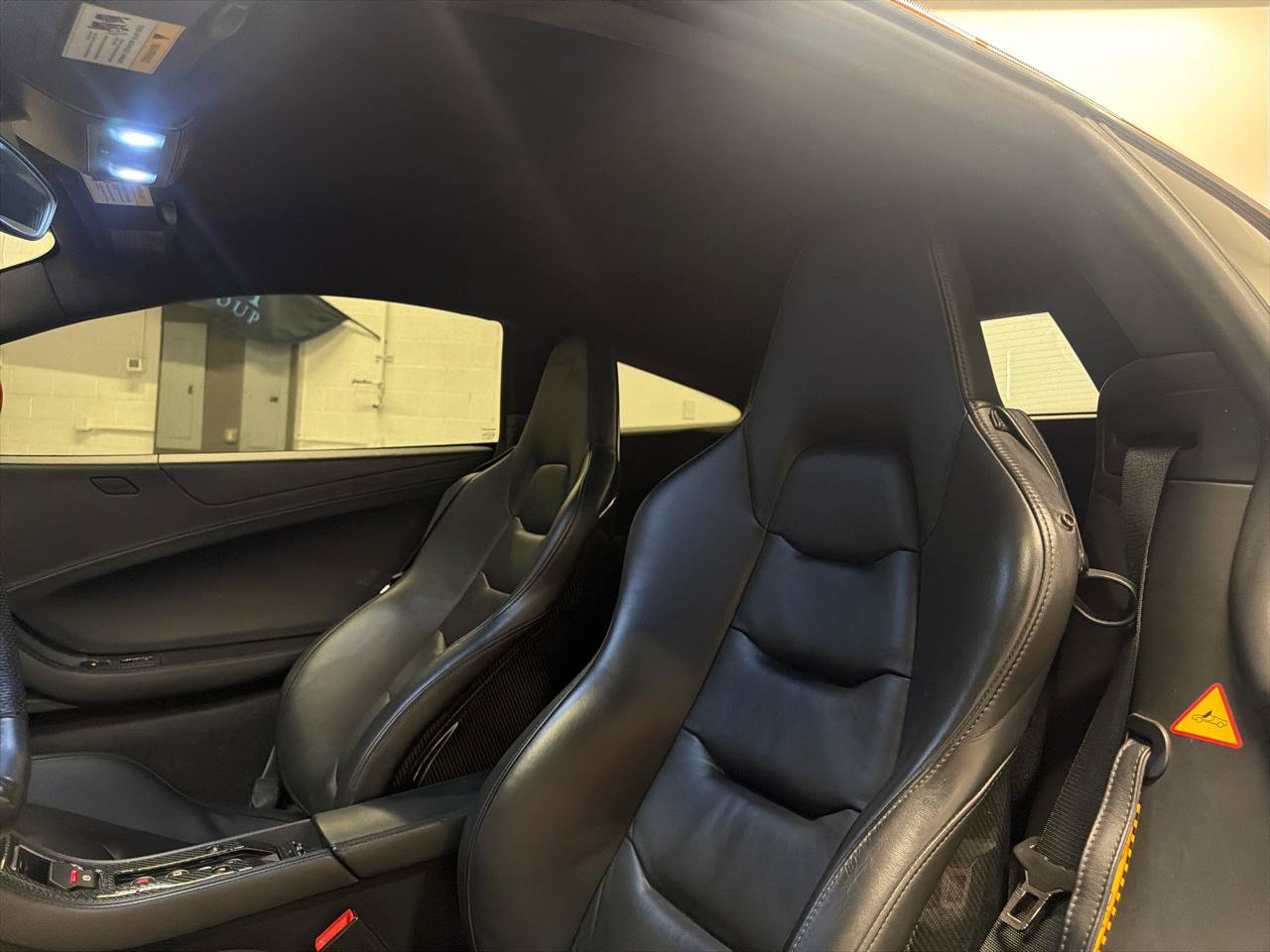 Used 2012 McLaren MP4-12C Coupe RWD image 22