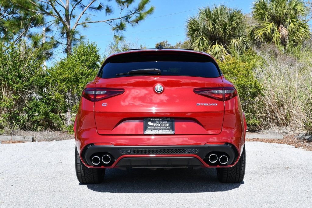 Used 2018 Alfa Romeo Stelvio Quadrifoglio w/ Driver Assist Dynamic Package image 33
