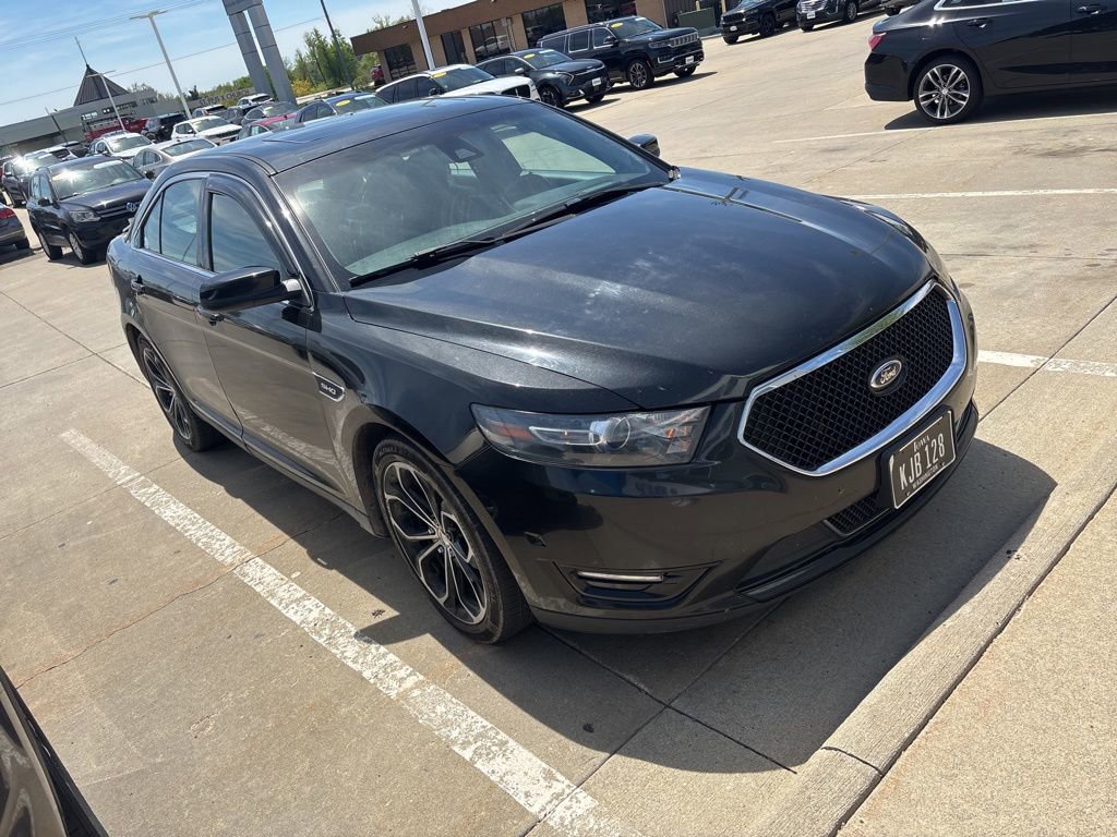 Used 2014 Ford Taurus SHO w/ Equipment Group 401A AWD/4WD image 2