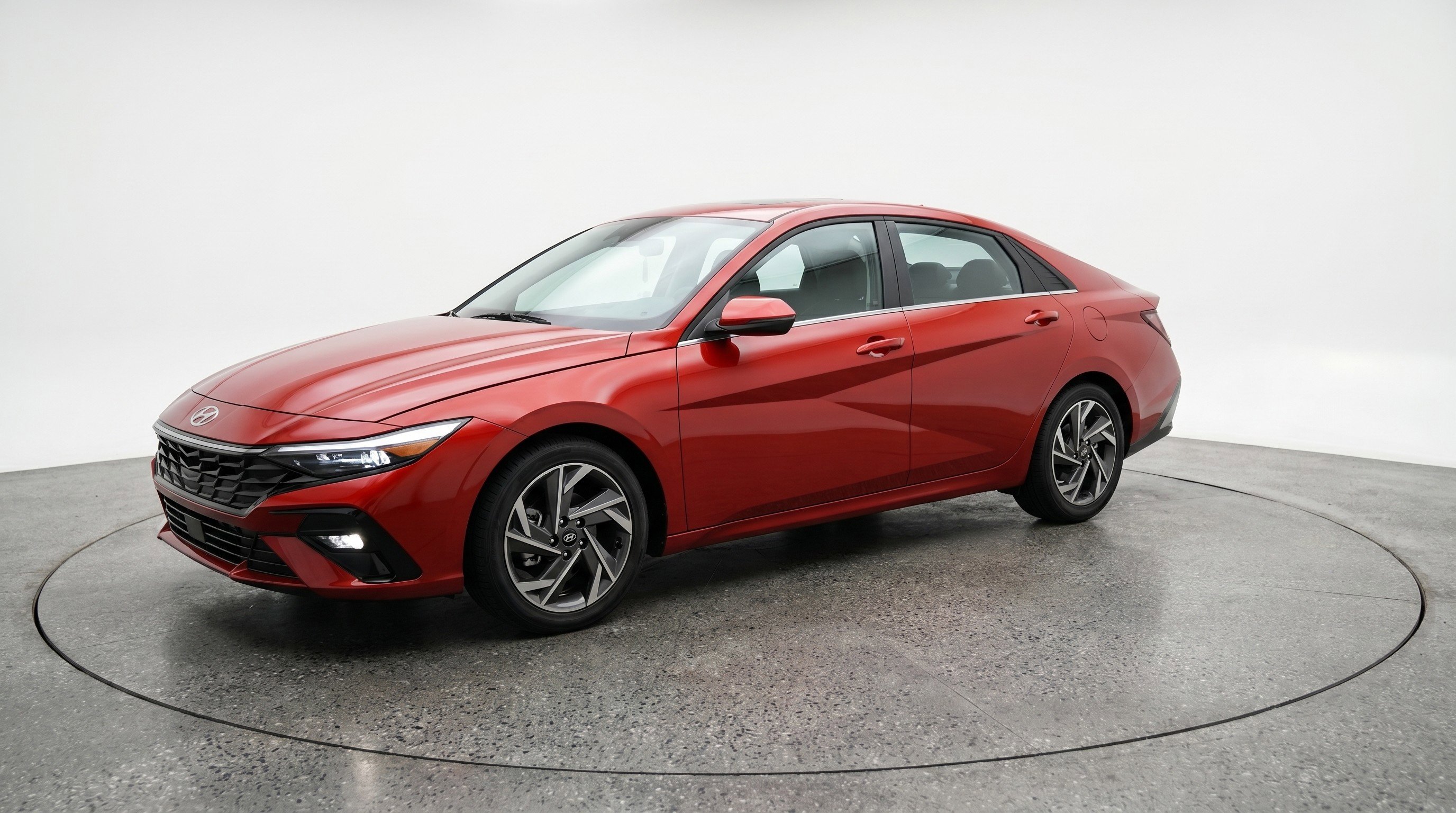 Used 2025 Hyundai Elantra SEL FWD image 3