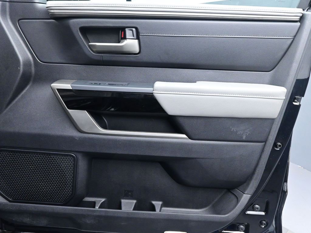 Used 2022 Toyota Tundra Limited image 26