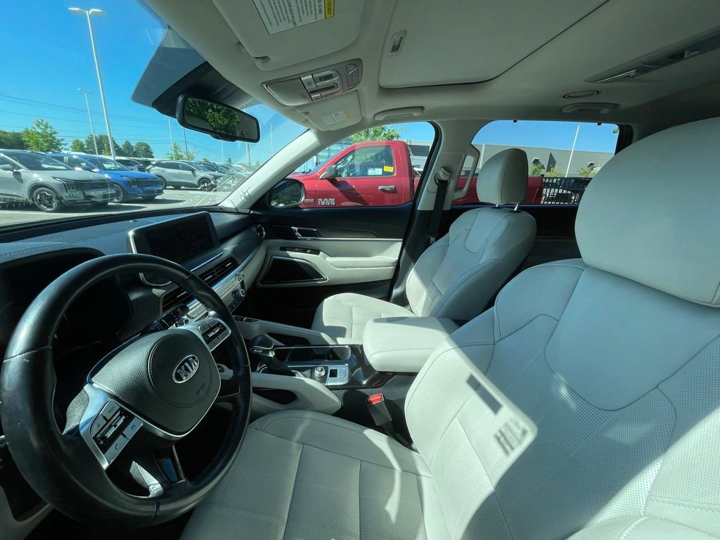 Used 2020 Kia Telluride EX w/ EX Premium Package FWD image 6