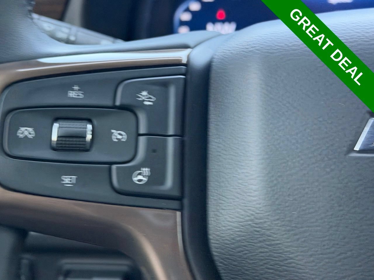Used 2024 Chevrolet Suburban High Country w/ Premium Package AWD/4WD image 19