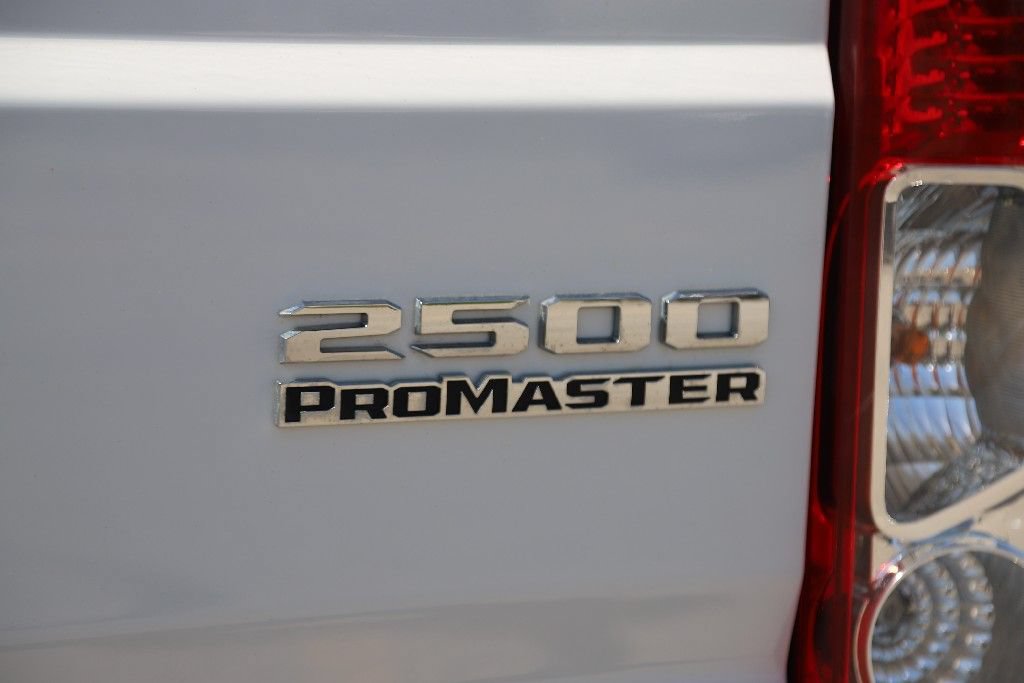 Used 2024 RAM ProMaster 2500 w/ Convenience Group FWD image 51