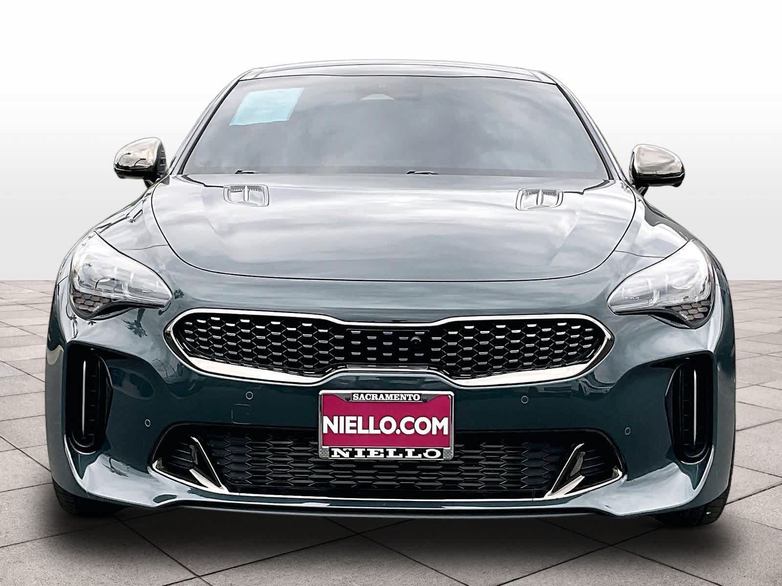 Used 2022 Kia Stinger GT2 AWD/4WD image 3