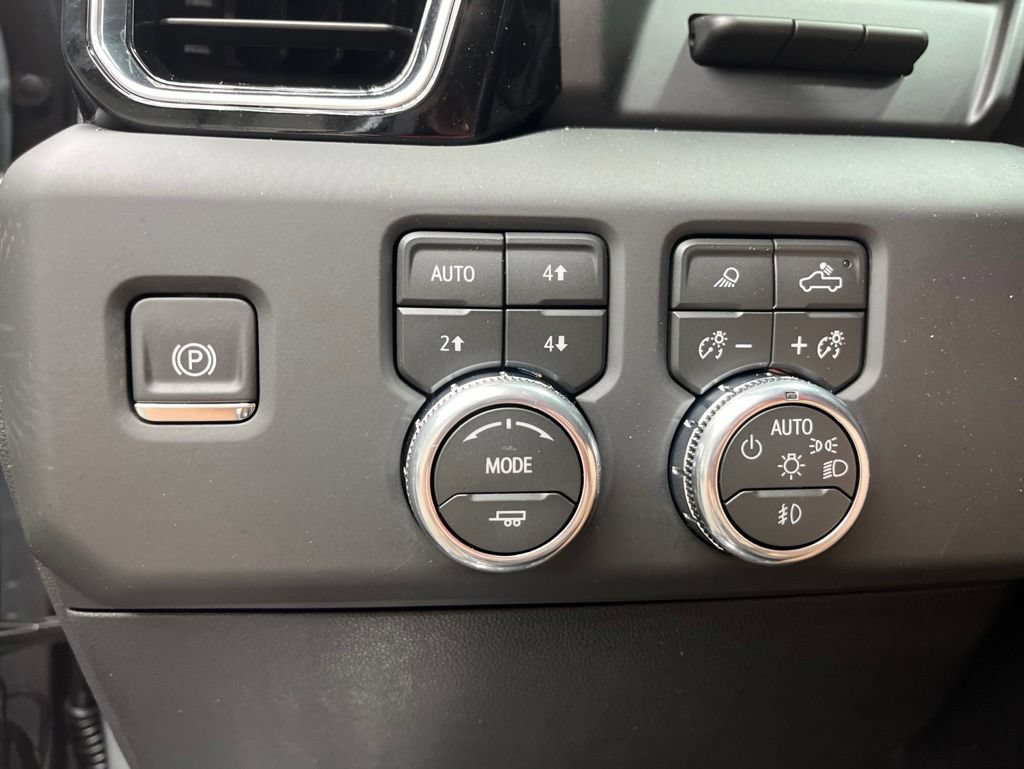 New 2026 GMC Sierra 1500 Denali AWD/4WD image 11