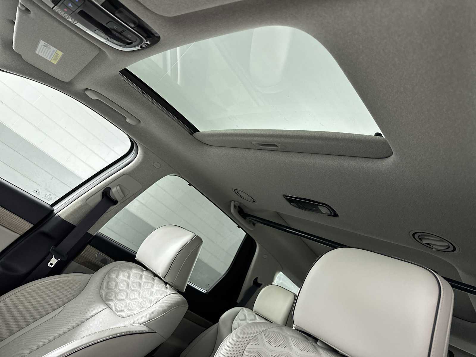 Used 2021 Hyundai Palisade Limited image 22