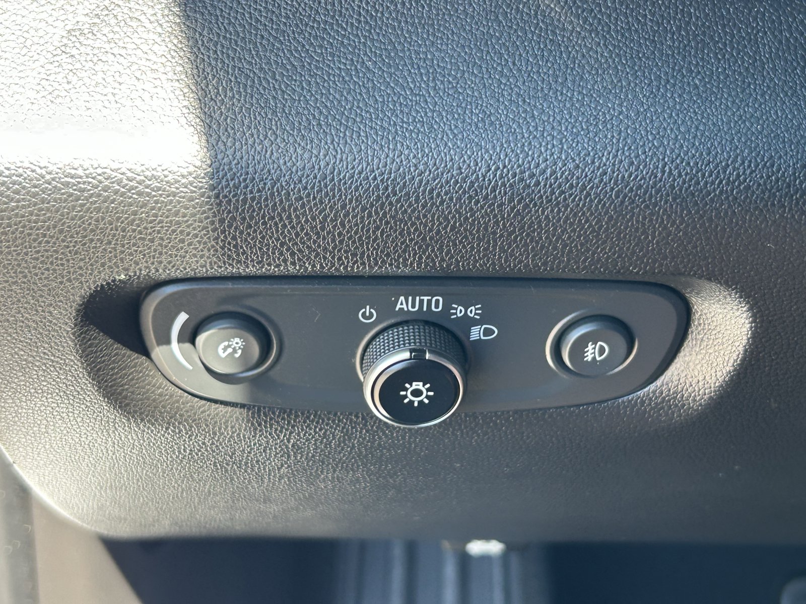 Used 2018 Chevrolet Traverse RS FWD image 32