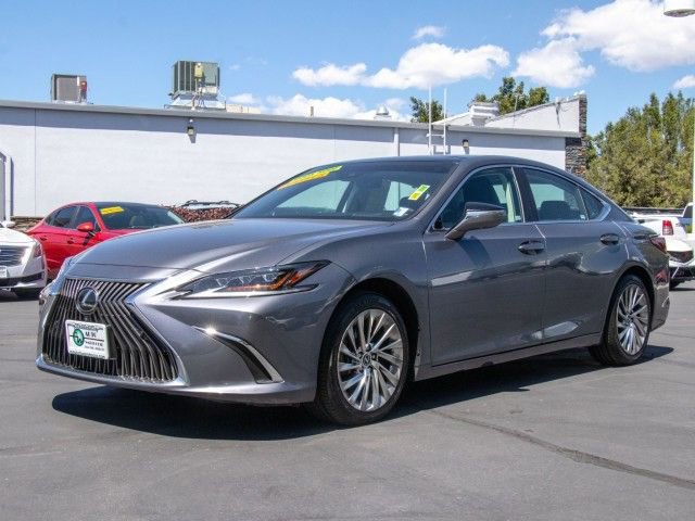 Used 2019 Lexus ES 350 Ultra Luxury w/ Accessory Package image 3